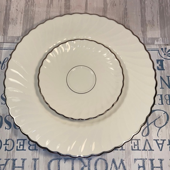 Vintage Syracuse China Charm Dinner Plate and Saucer Platinum Rim - Picture 1 of 5